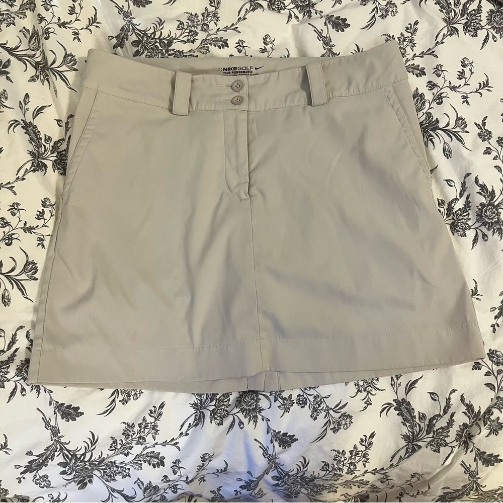 nike golf nike fitdry khaki skirt size 6